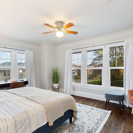 Alki Beach, 3Br, Prime Location, Steps To Beach Villa Seattle Exteriör bild