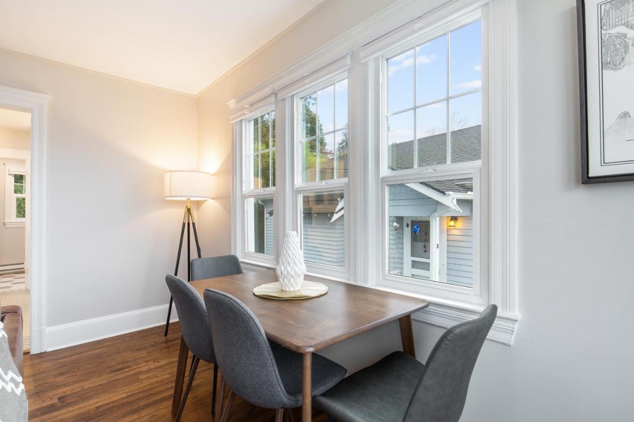 Alki Beach, 3Br, Prime Location, Steps To Beach Villa Seattle Exteriör bild